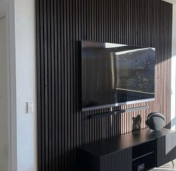 Tv mounting